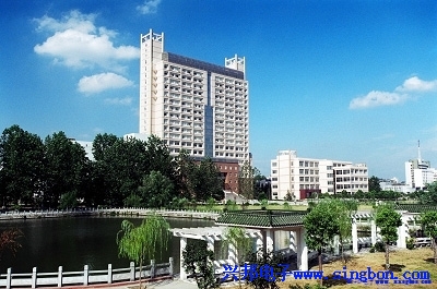 武漢理工大學(xué)馬房山分校IC卡水控管理系統(tǒng)。